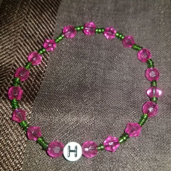 initial G Handmade Beaded bracelet   - Picture 4 of 4